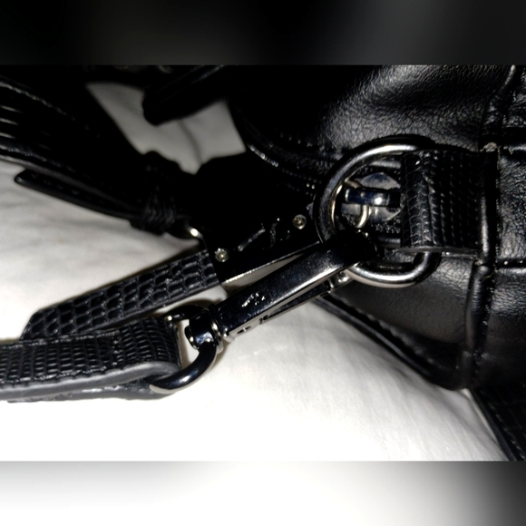 Vera Wang Bueno satchel - Picture 10 of 16